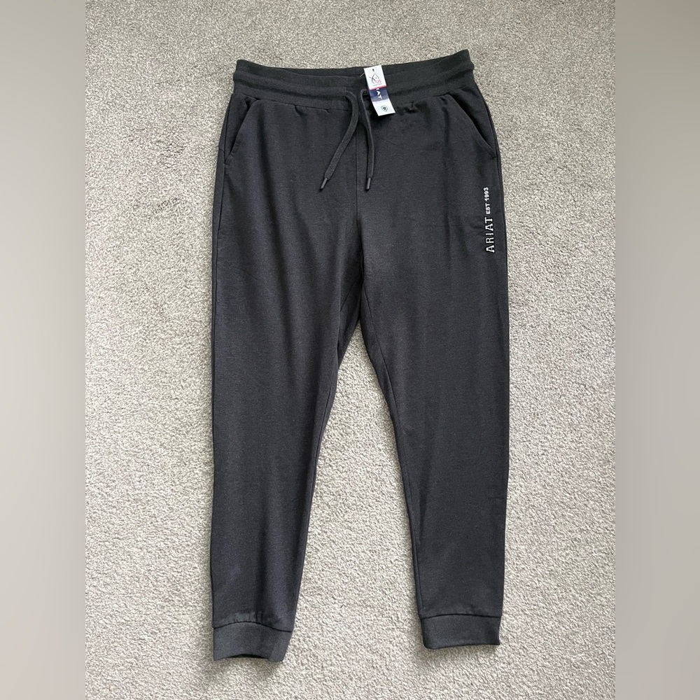 NWT Ariat Womans Gray Joggers Size XL
